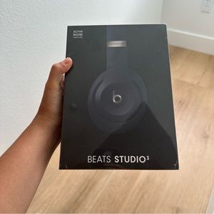Beats Studio3 noise canceling headphones